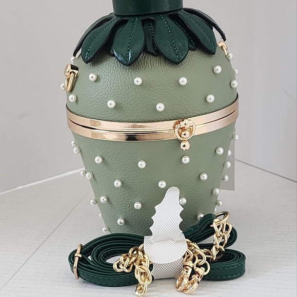 Stylish Women's Green Strawberry Shape Pearl Embellished Leather Handbag - Picture 6 of 9